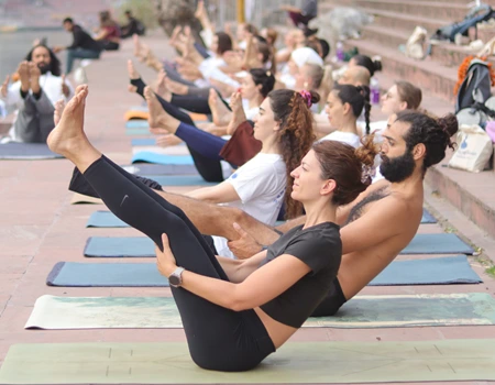 200 Hour Yoga Teacher Training in Rishikesh, India