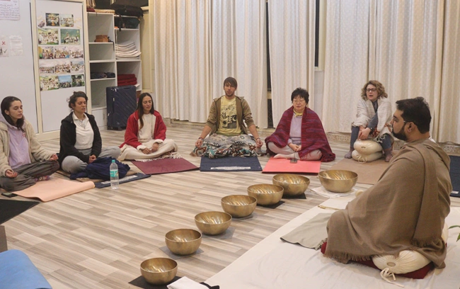 200 Hour Yoga Teacher Training in Rishikesh, India